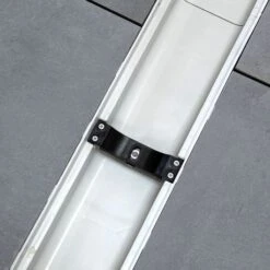 Promos Maison & Terrasse Boutique -Promos Maison & Terrasse Boutique systeme de blocage des grilles pour caniveau premium 130 1